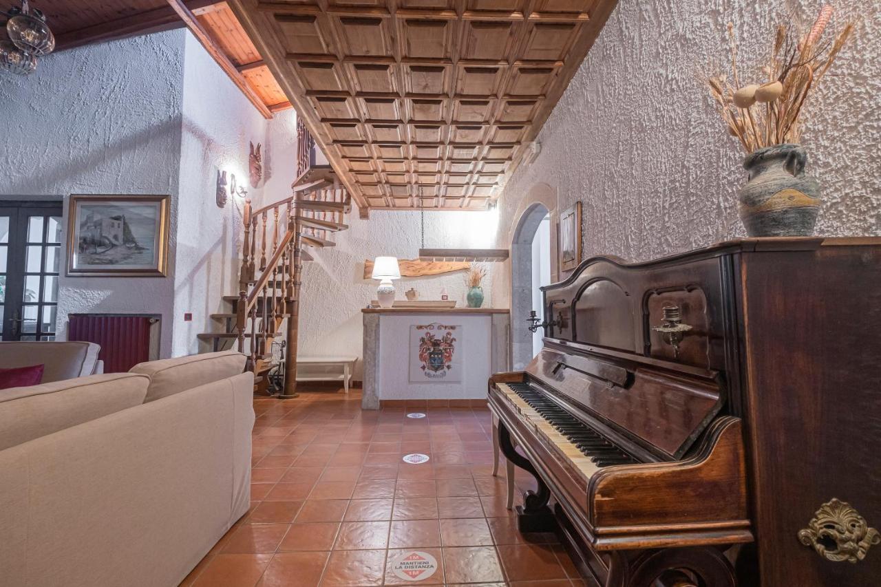 Agriturismo Bellofatto Torella dei Lombardi Экстерьер фото